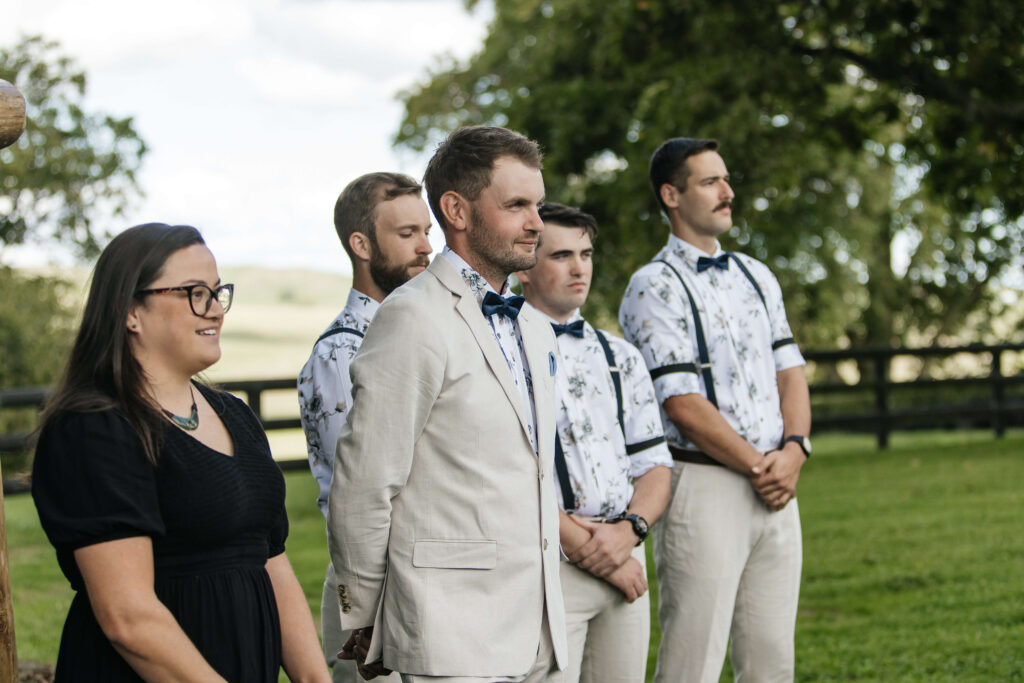 The red Barn wedding ceremony