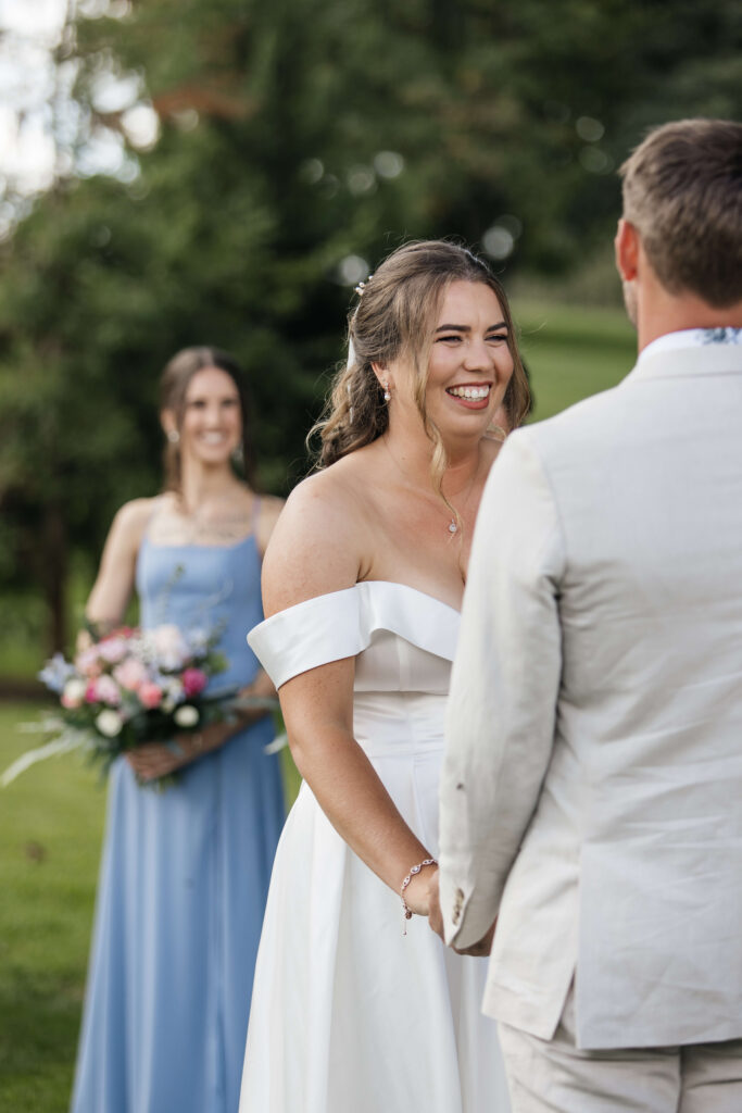 The red Barn wedding ceremony