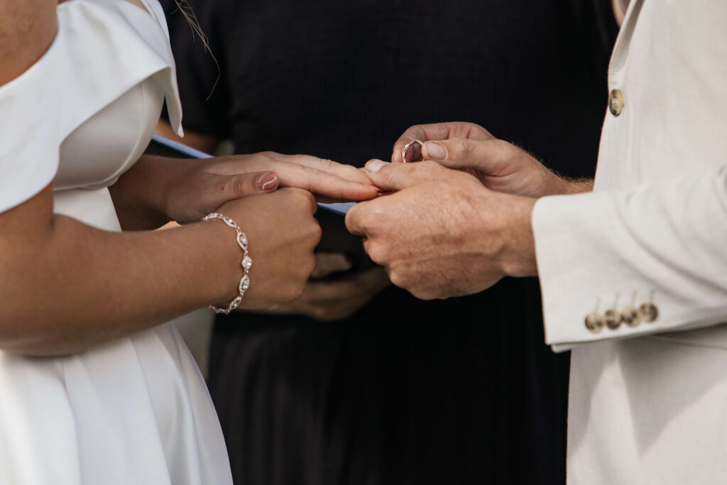 The red Barn wedding ceremony