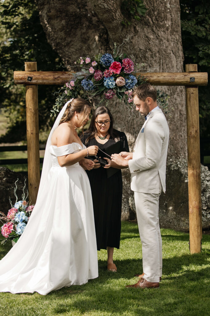 The red Barn wedding ceremony