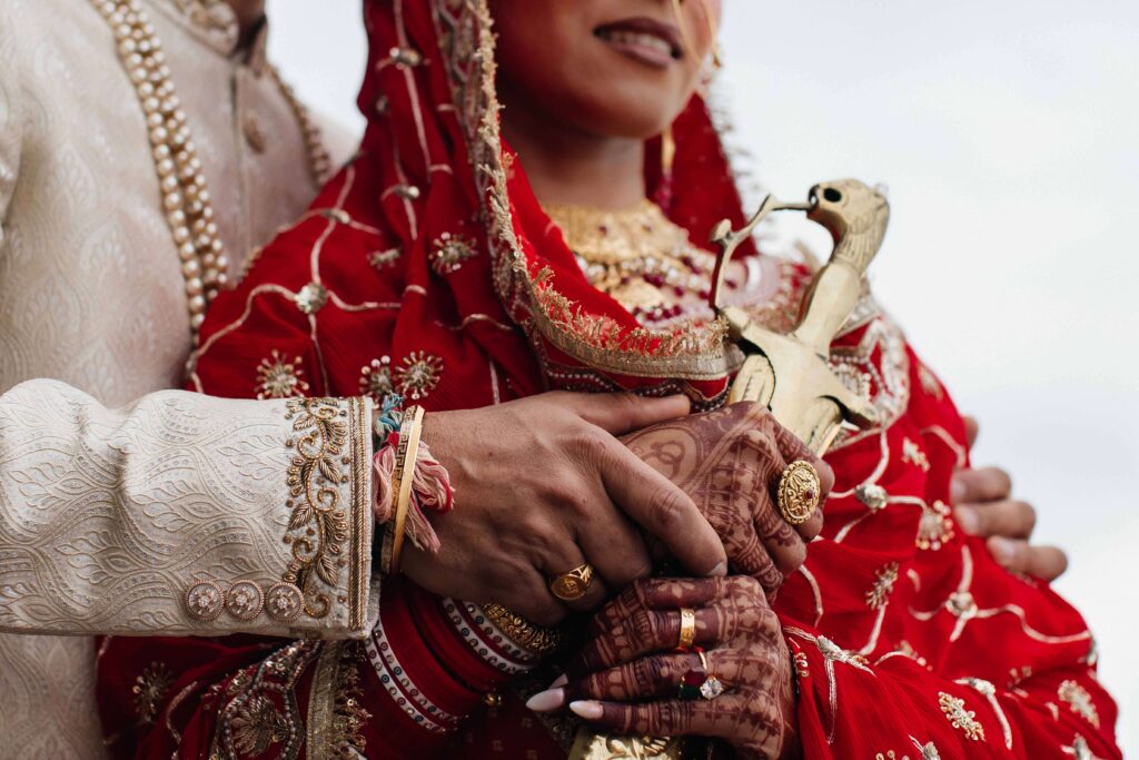 Indian sari and traditional wedding jewellery