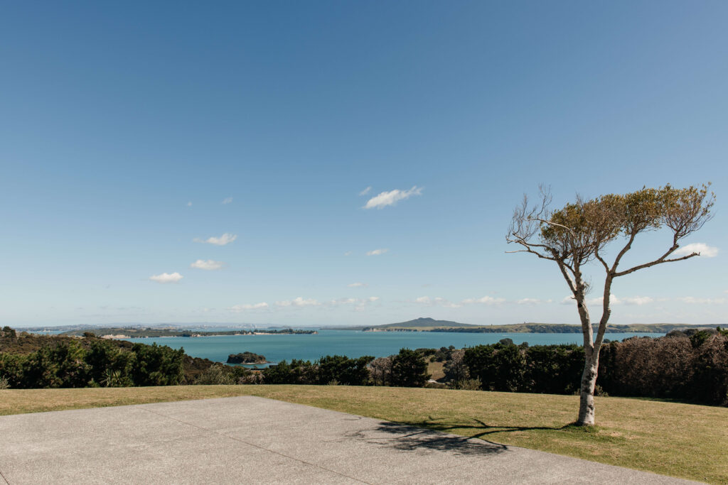 Mudbrick Lodge on Waiheke Island and its stunning view