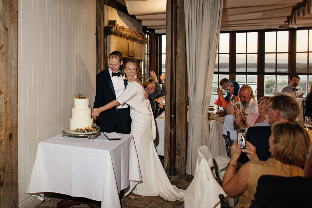 Cutting of the wedding cake at Mudbrick