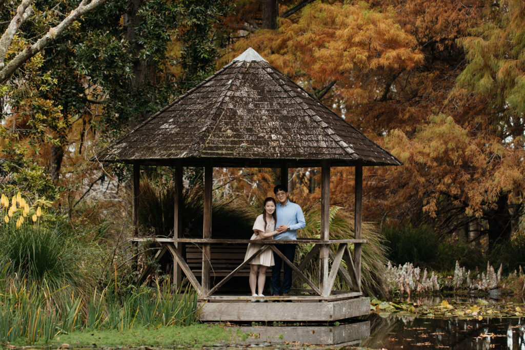 Engagement photography at Ayrlies Garden lakeside