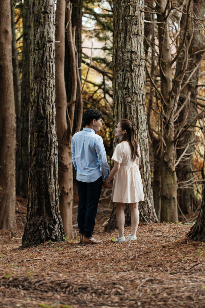 Couple portraits among autumn colours at Ayrlies Garden Clevedon